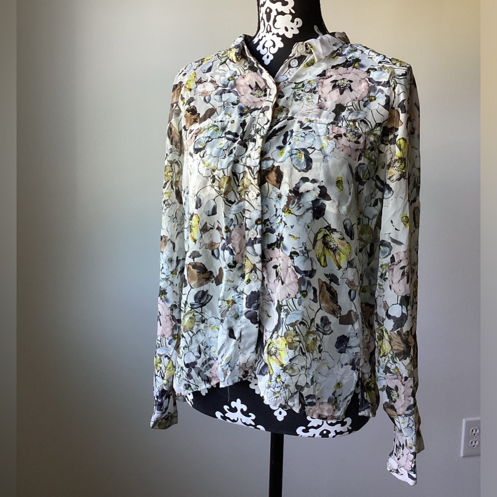 Floral Buttoned Up Blouse